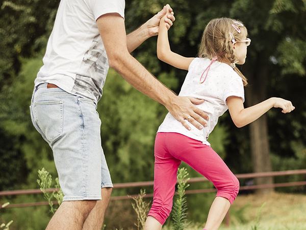 Copertina-corso-FAD-rieducazione-cammino-bambini